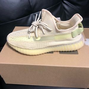 Adidas Yeezy 350 V2 Flax sz 9.5 Asia release